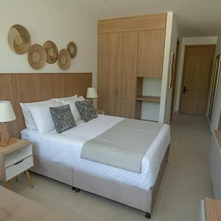 Con Jacuzzi Privado, Laguna Y Paddle Board Apartment