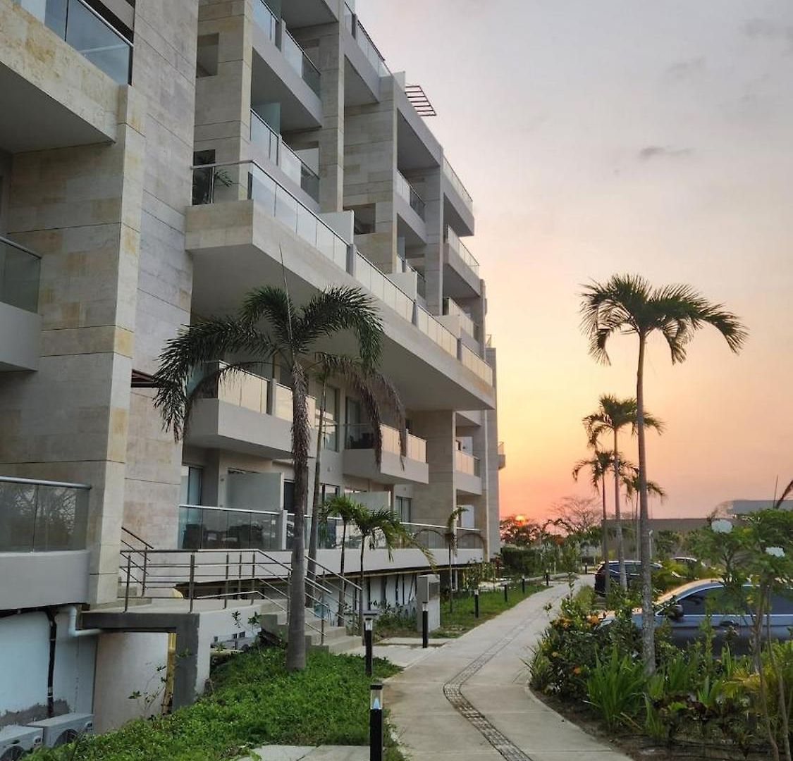 Con Jacuzzi Privado, Laguna Y Paddle Board Apartment