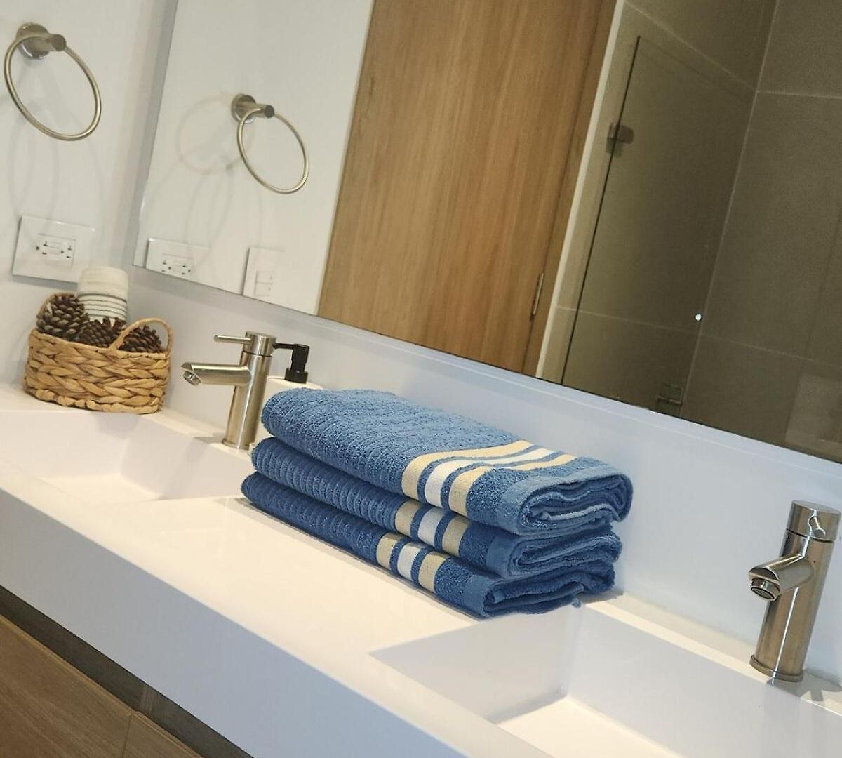 Con Jacuzzi Privado, Laguna Y Paddle Board Apartment Cartagena