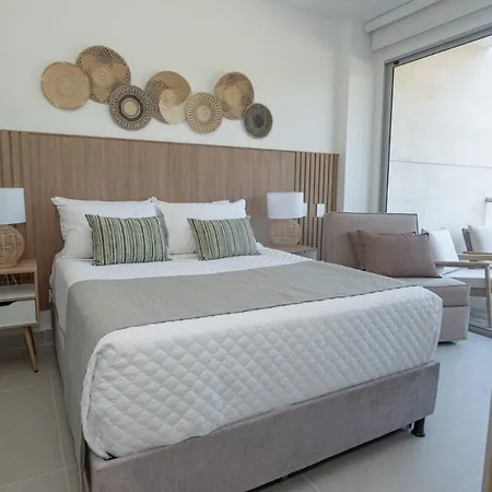 Con Jacuzzi Privado, Laguna Y Paddle Board Cartagena